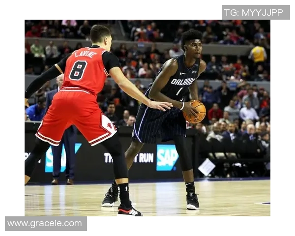 奥斯丁州大篮球队精彩对决分析与赛季展望